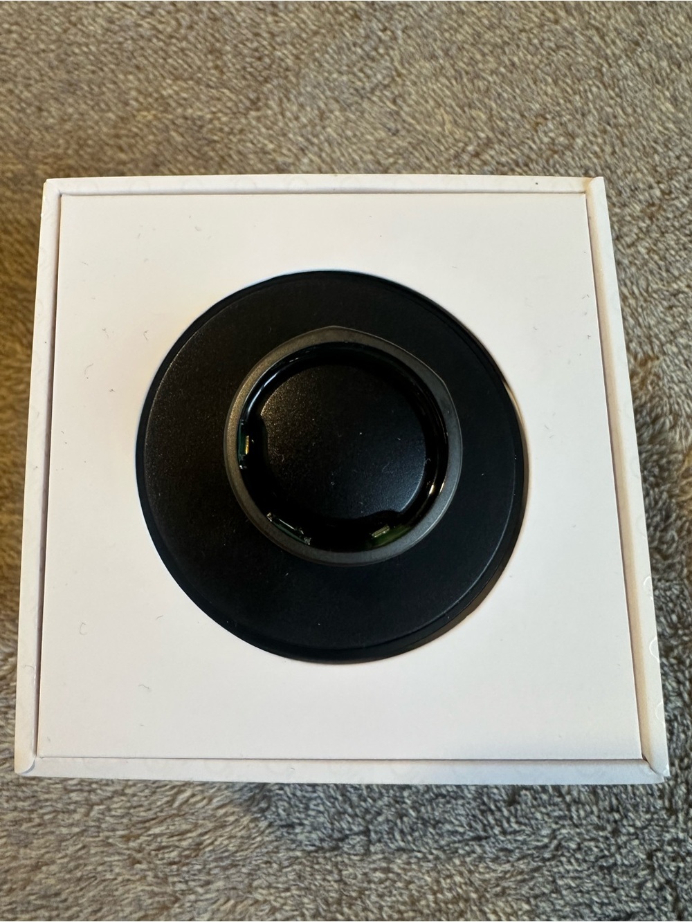 Oura Ring Generation 2 (Heritage Matte Stealth, Size 11) - Picture 2 of 9